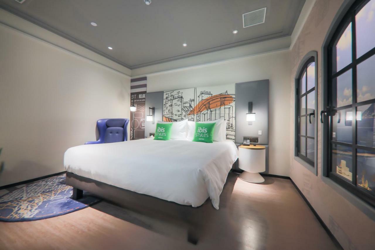 Ibis Styles Shanghai New Hongqiao Hotel Exterior photo