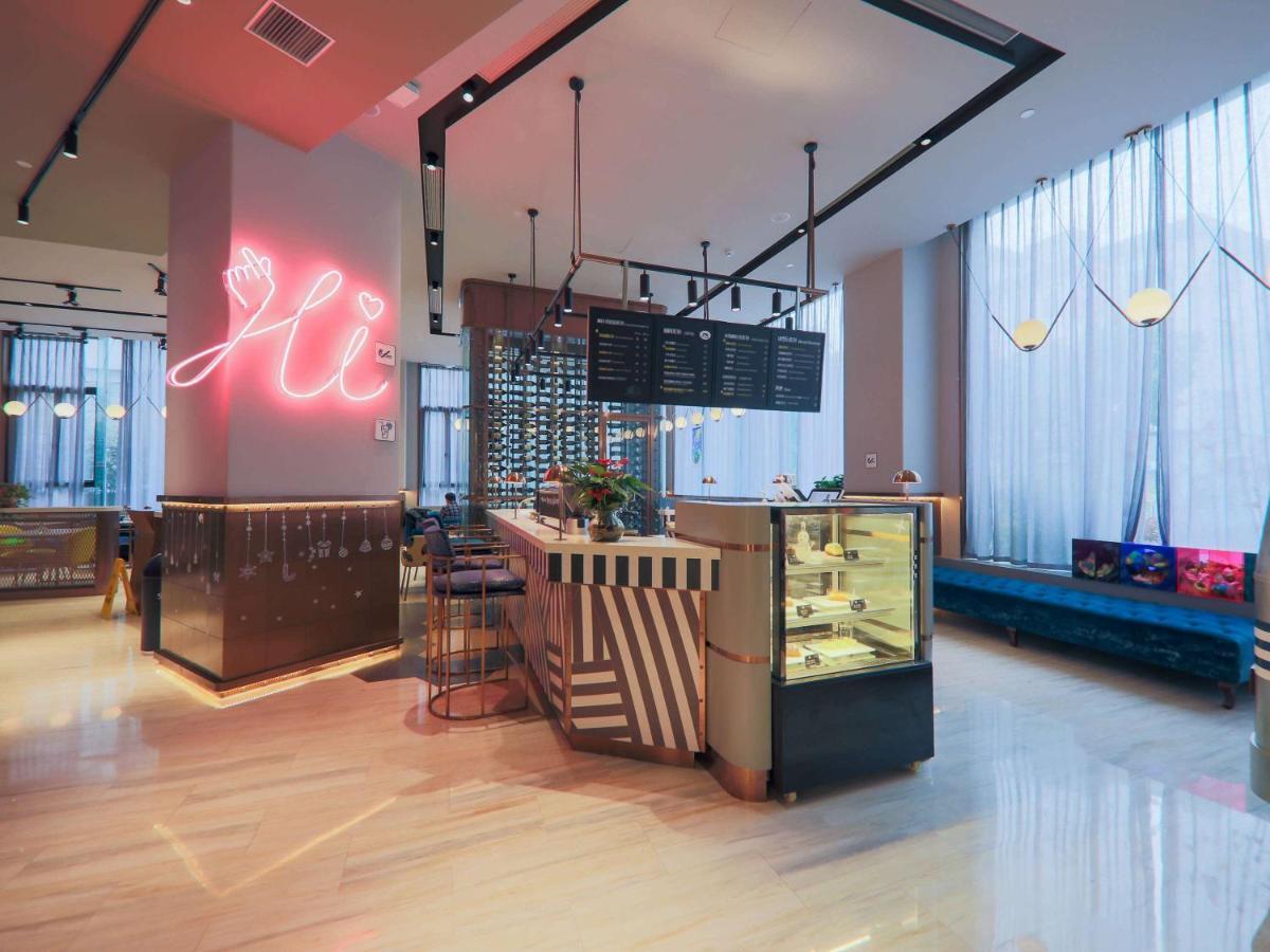 Ibis Styles Shanghai New Hongqiao Hotel Exterior photo